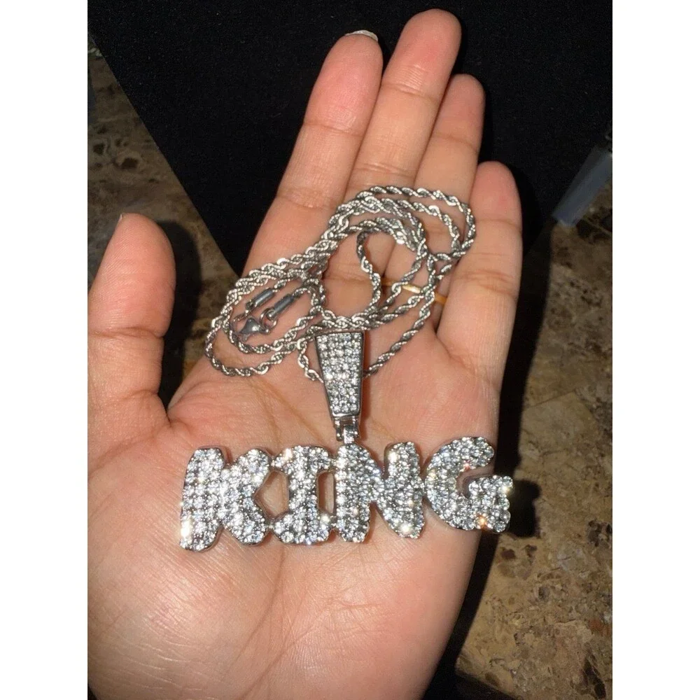King pendant necklace with rhinestones